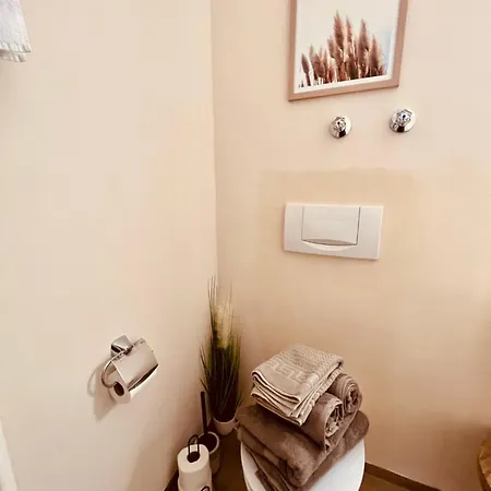 Ferienwohnung Simon Mit Bademantelgang Zur Therme Apartment *