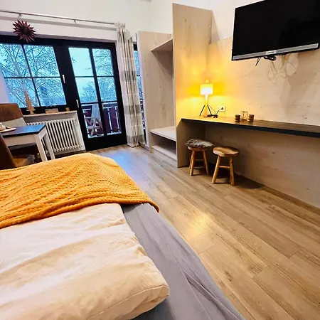 Lejlighed Ferienwohnung Simon Mit Bademantelgang Zur Therme *